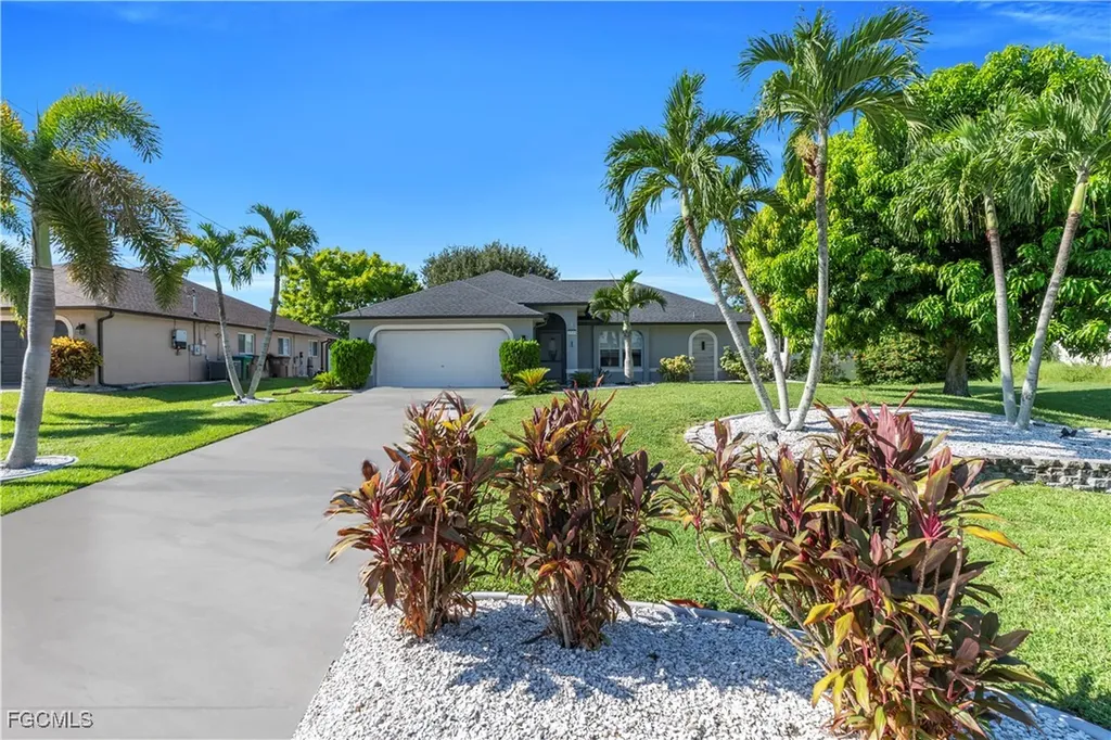 1726 SW 21st Street Cape Coral FL 33991