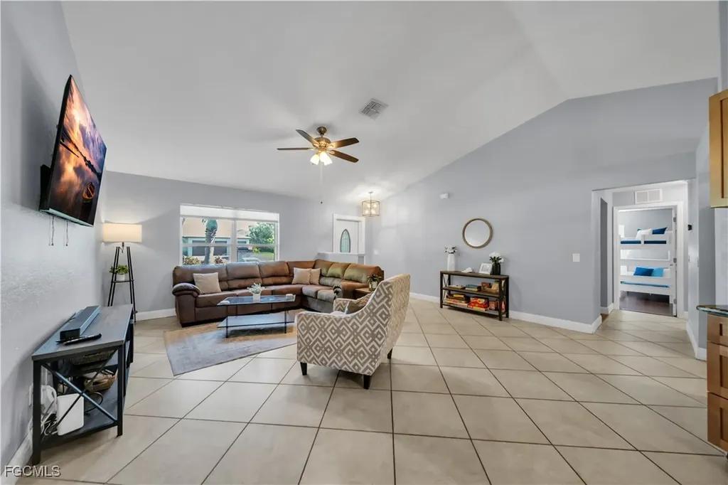 1726 SW 21st Street Cape Coral FL 33991