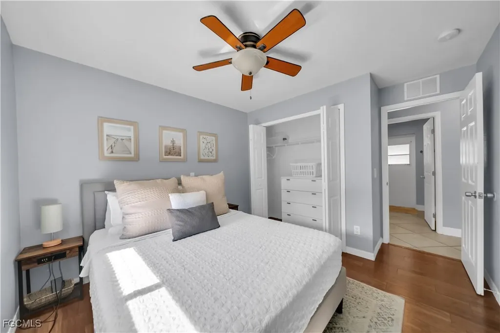 1726 SW 21st Street Cape Coral FL 33991