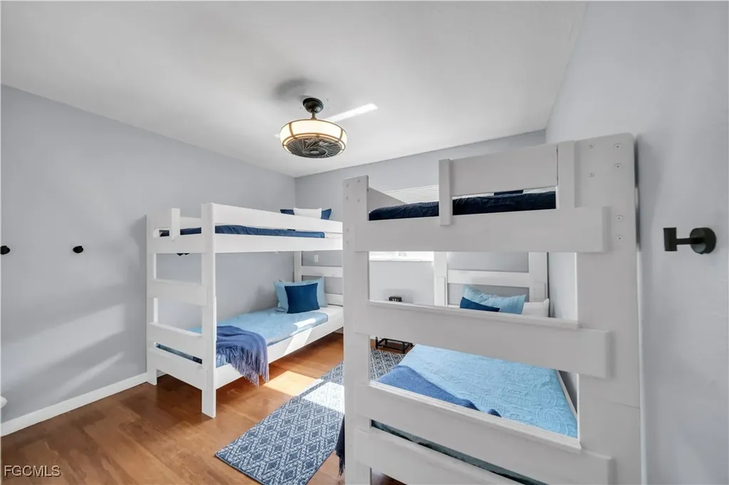 1726 SW 21st Street Cape Coral FL 33991