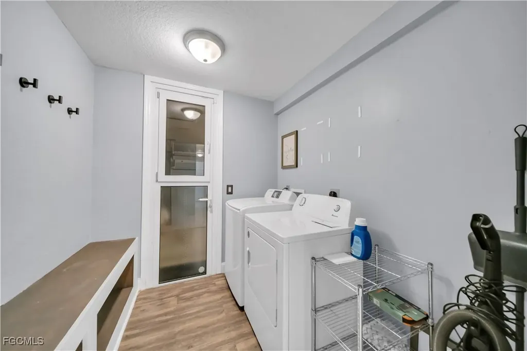 1726 SW 21st Street Cape Coral FL 33991