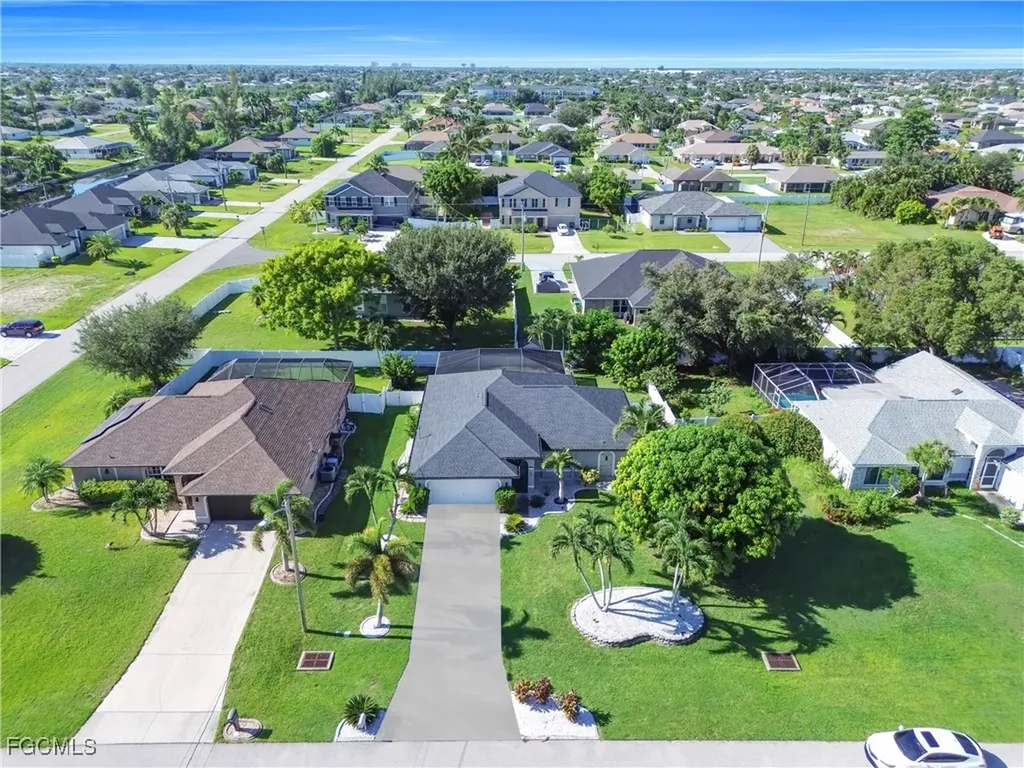1726 SW 21st Street Cape Coral FL 33991