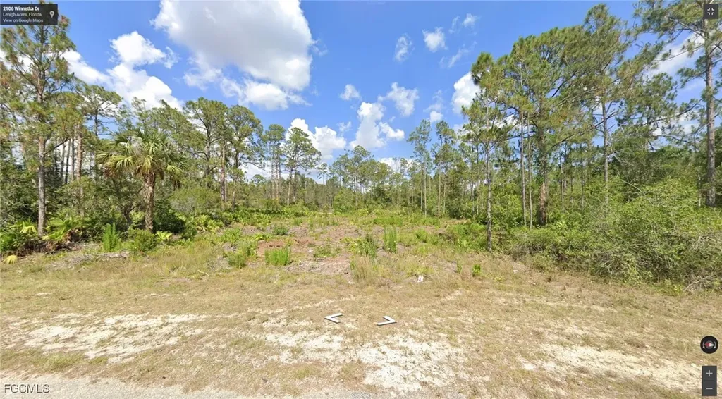 2106 Winnetka Drive Lehigh Acres FL 33972