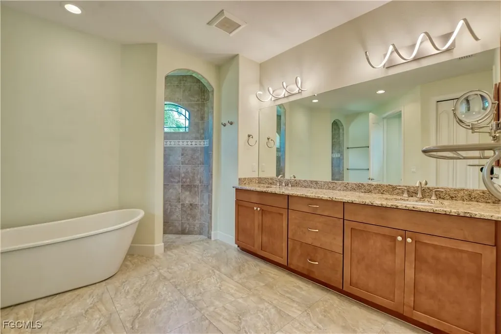 1826 SE 15th Terrace Cape Coral FL 33990