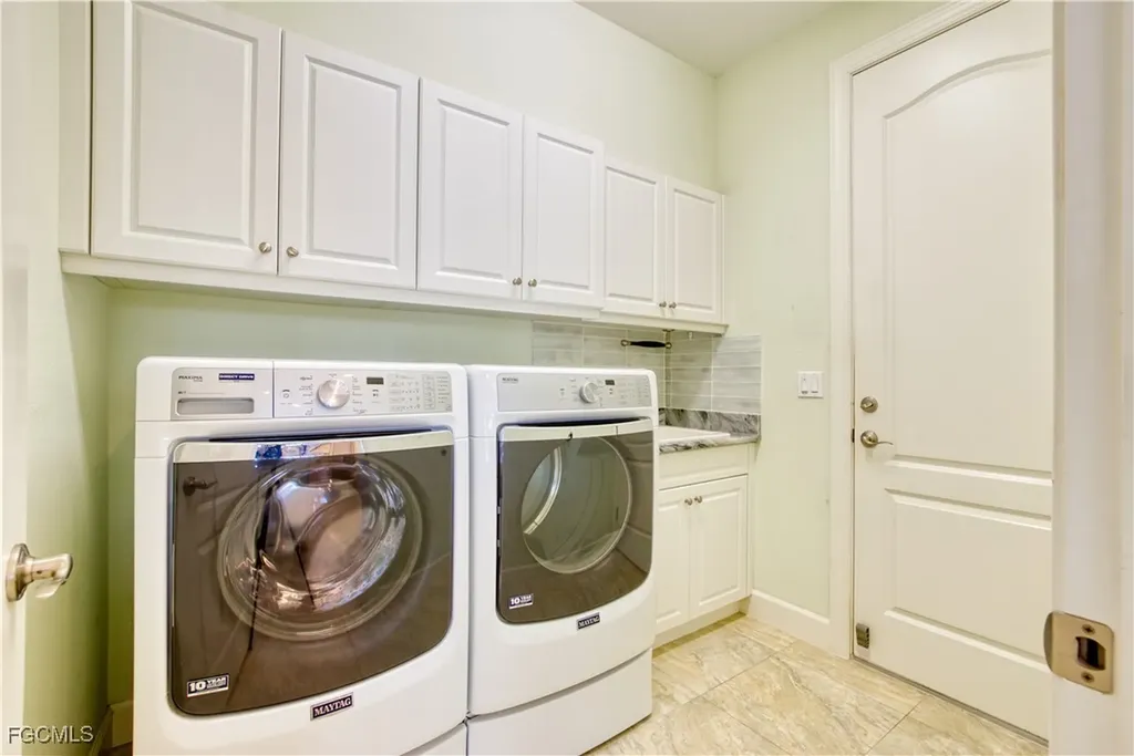 1826 SE 15th Terrace Cape Coral FL 33990