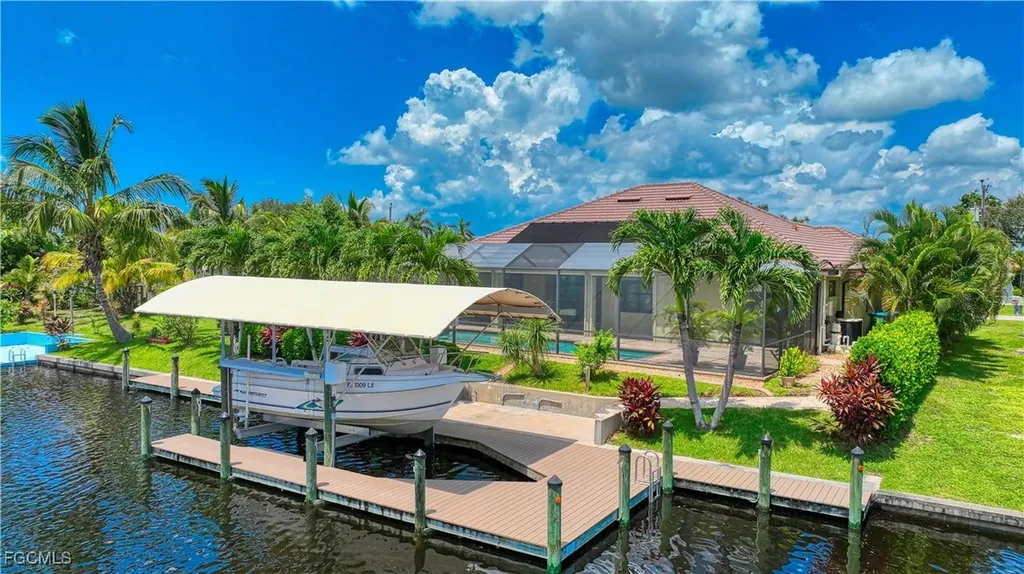 1826 SE 15th Terrace Cape Coral FL 33990