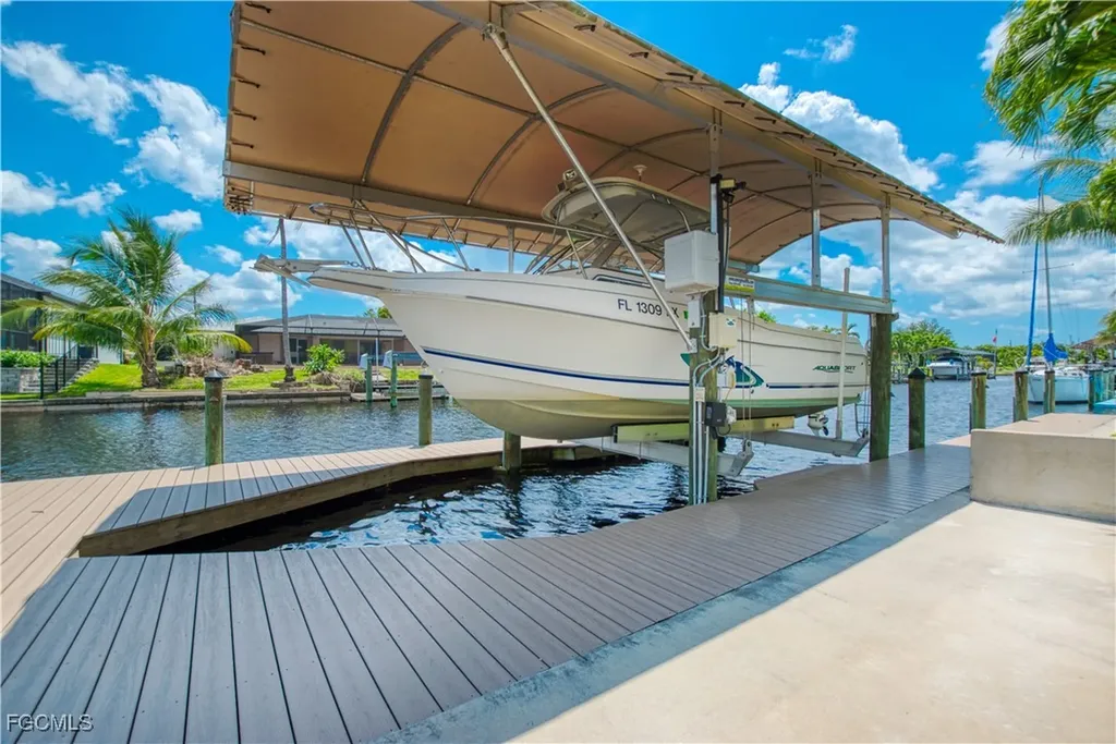 1826 SE 15th Terrace Cape Coral FL 33990