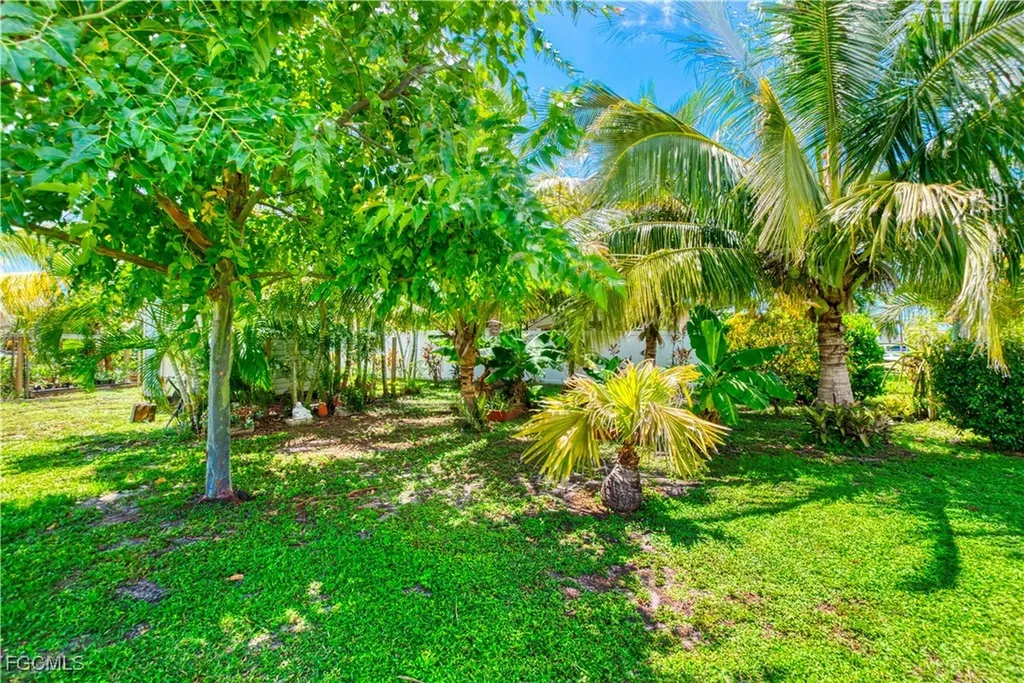 1826 SE 15th Terrace Cape Coral FL 33990