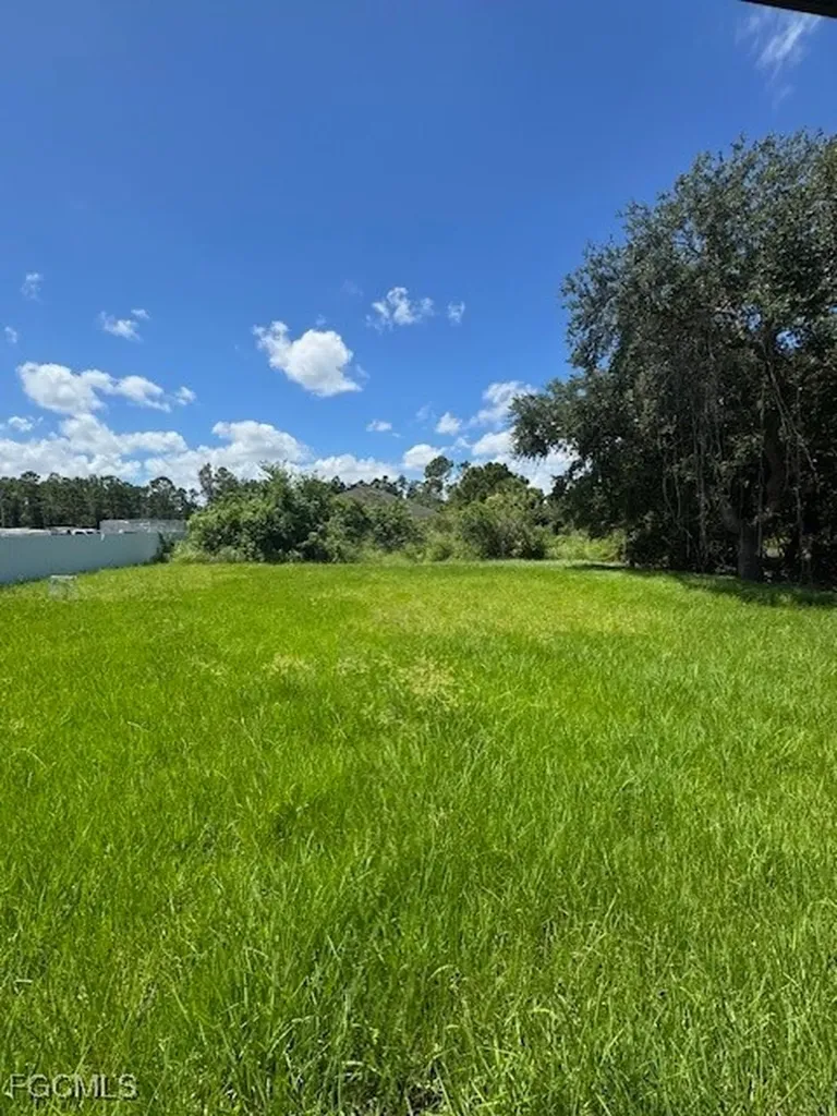 520 Millcreek Street Lehigh Acres FL 33974