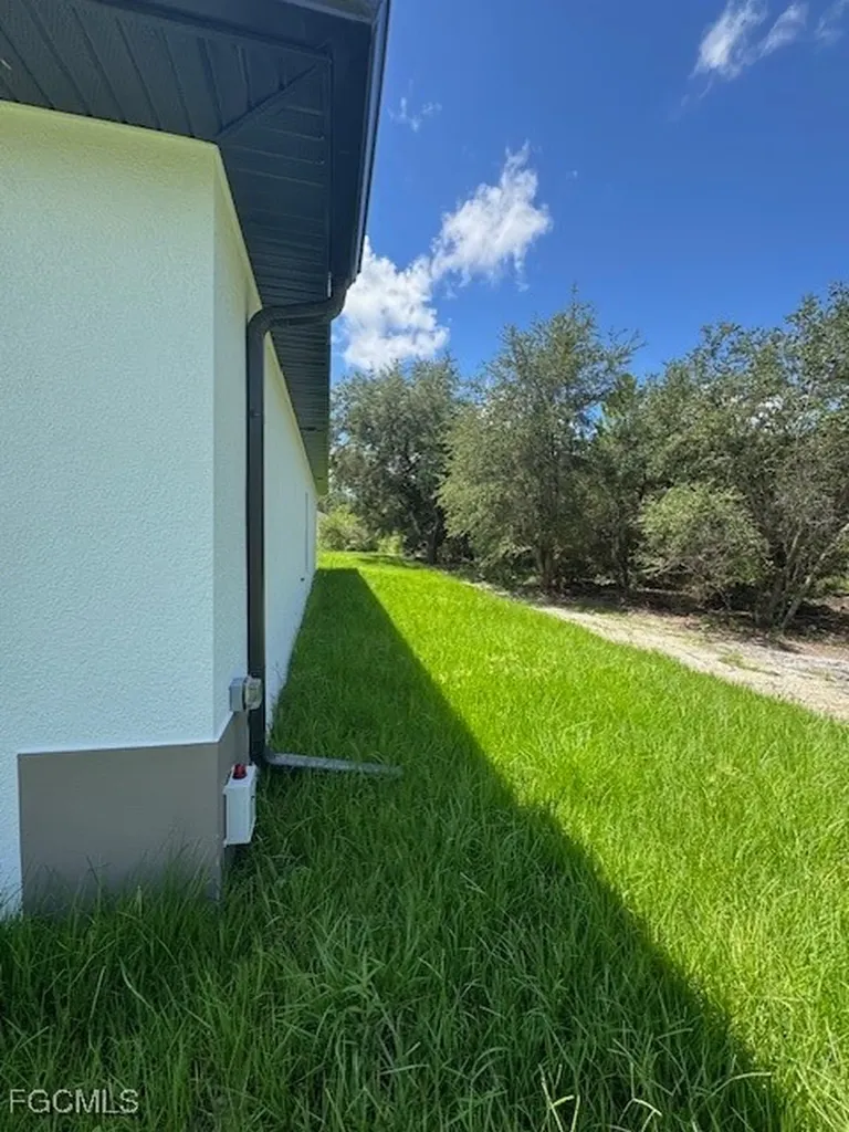 520 Millcreek Street Lehigh Acres FL 33974