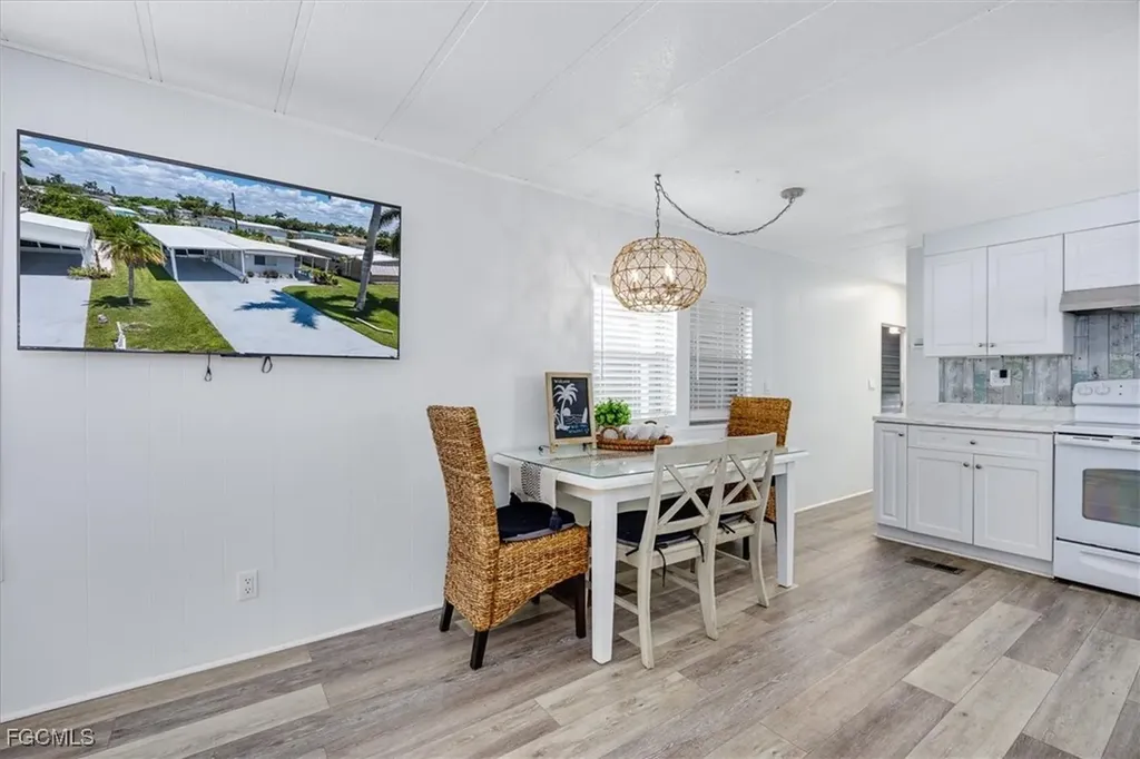 16241 Siesta Drive Fort Myers FL 33908