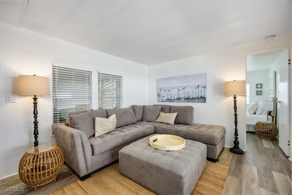 16241 Siesta Drive Fort Myers FL 33908