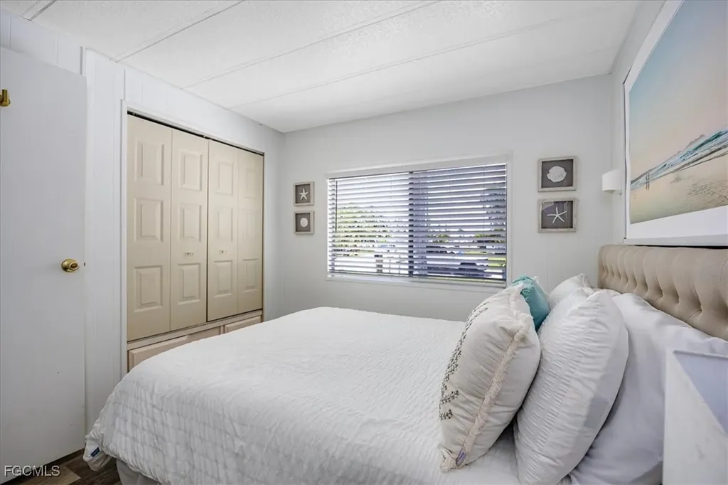 16241 Siesta Drive Fort Myers FL 33908