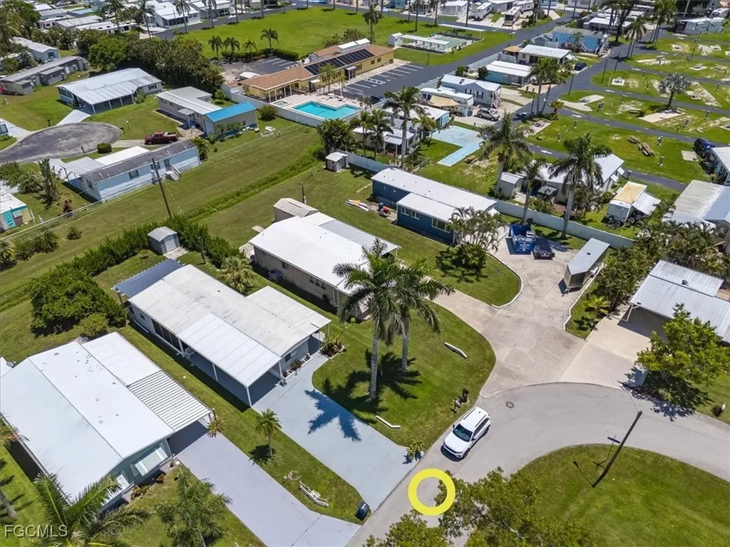 16241 Siesta Drive Fort Myers FL 33908