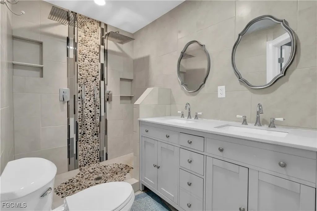 3808 Seminole Avenue Fort Myers FL 33916