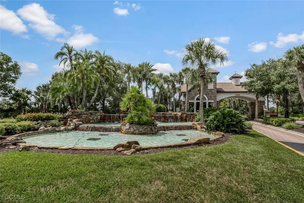 10502 Spruce Pine Court Fort Myers FL 33913