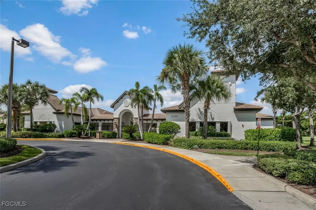 10502 Spruce Pine Court Fort Myers FL 33913