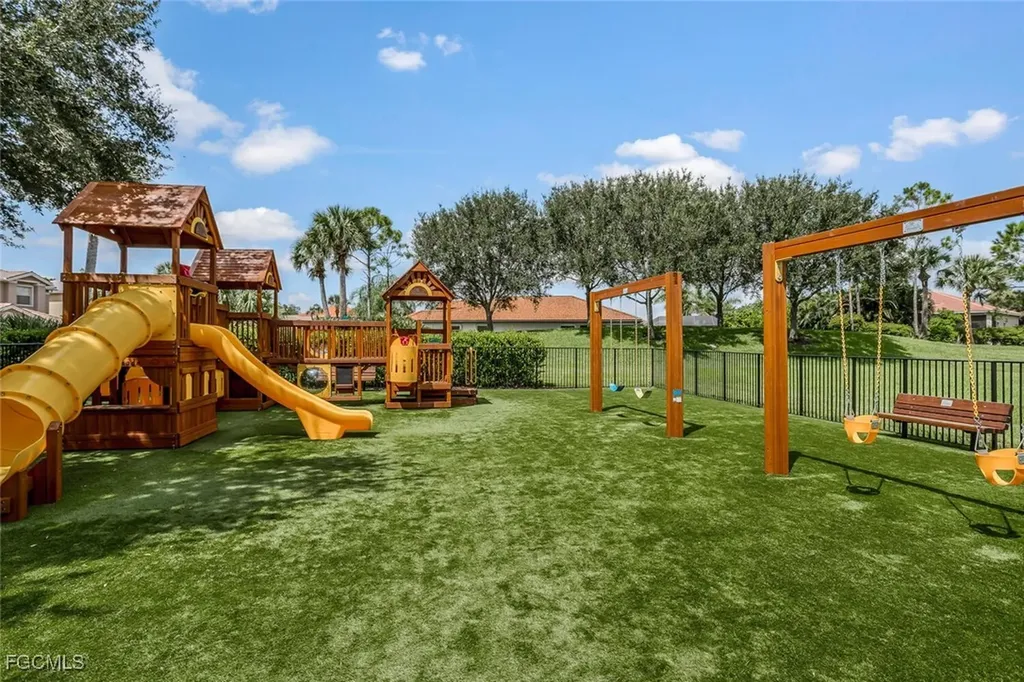 10502 Spruce Pine Court Fort Myers FL 33913