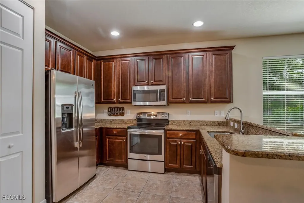 10502 Spruce Pine Court Fort Myers FL 33913