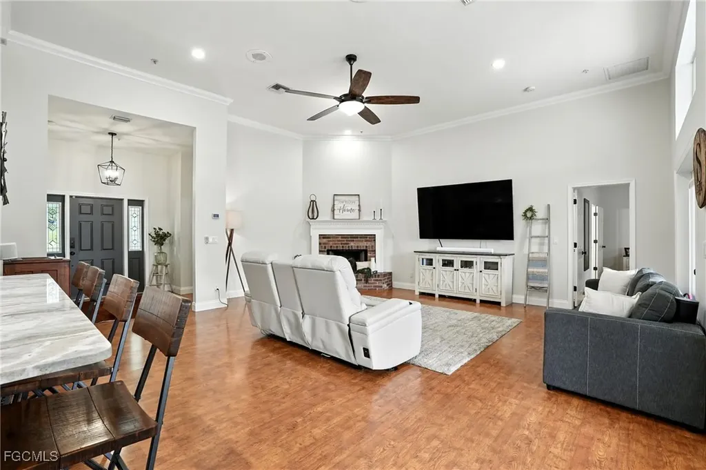 16300 Forest Mist Court Alva FL 33920