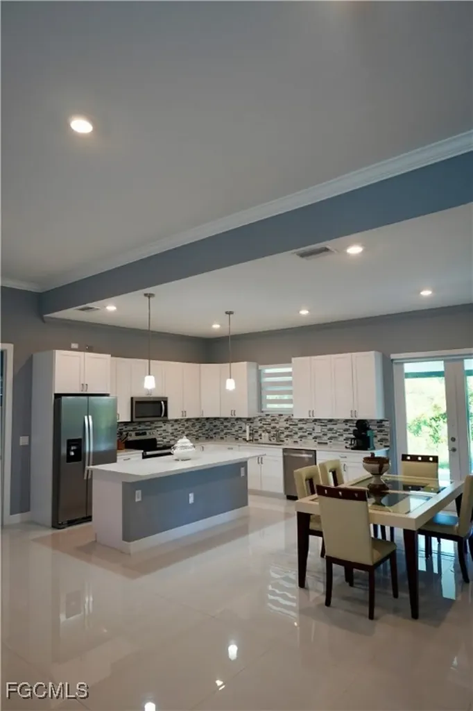 105 E 15th Street Lehigh Acres FL 33972