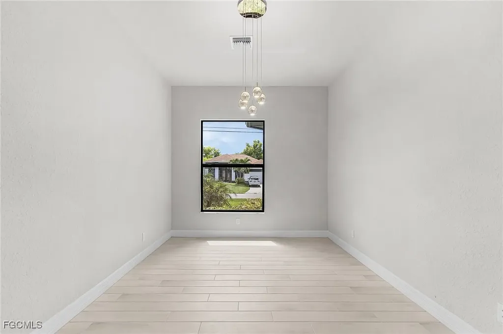 3605 SW 17th Place Cape Coral FL 33914