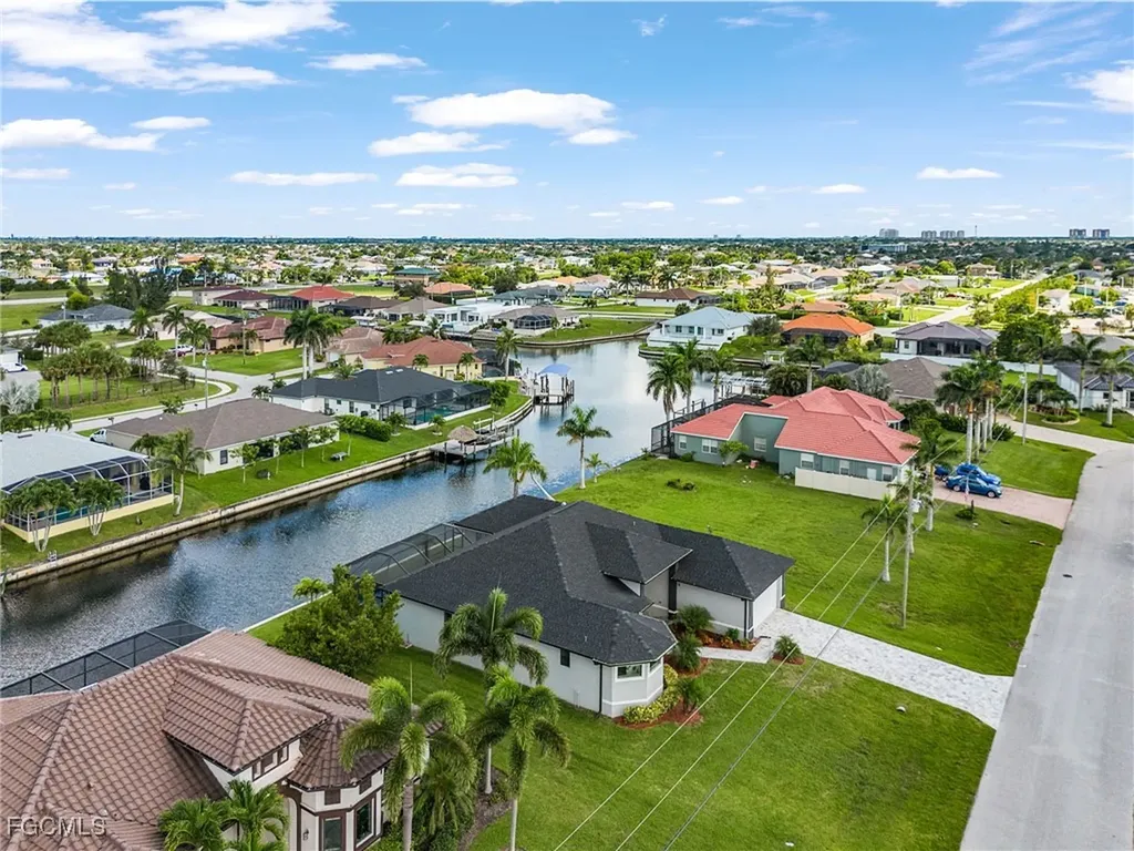 3605 SW 17th Place Cape Coral FL 33914