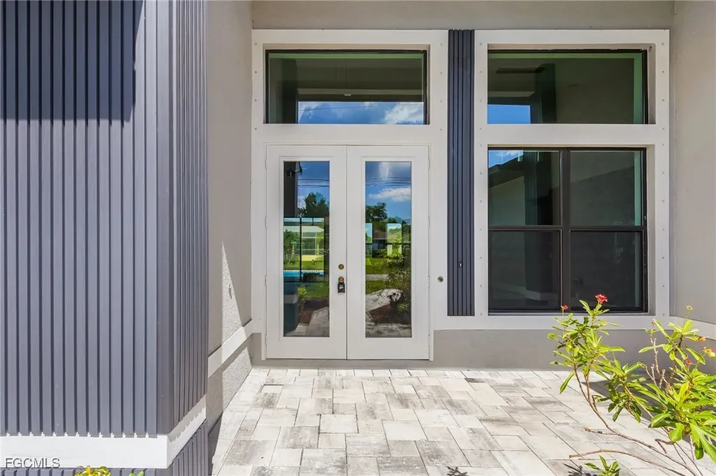 3605 SW 17th Place Cape Coral FL 33914