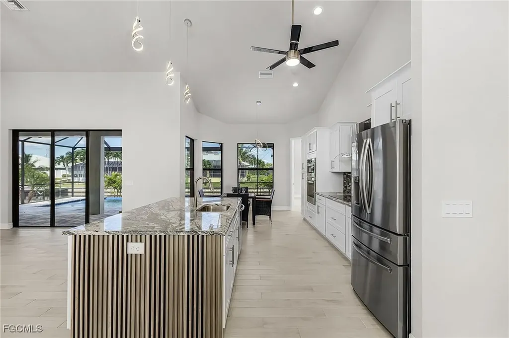 3605 SW 17th Place Cape Coral FL 33914