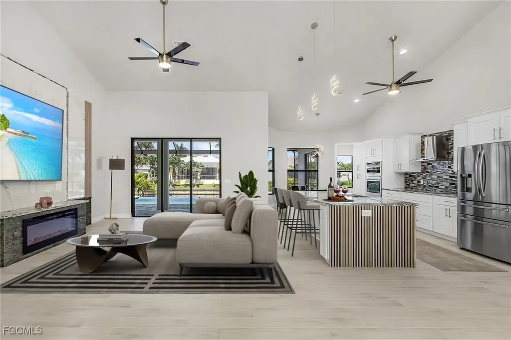 3605 SW 17th Place Cape Coral FL 33914