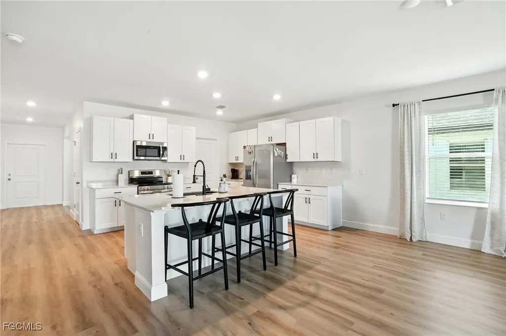 17765 Paradiso Way North Fort Myers FL 33917