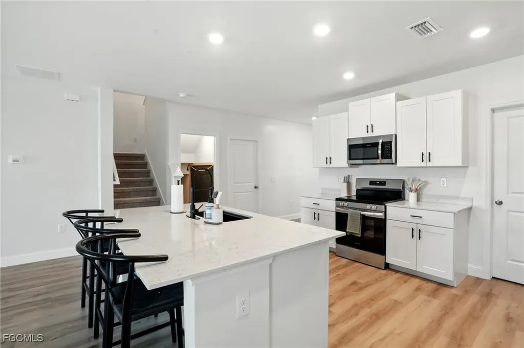 17765 Paradiso Way North Fort Myers FL 33917