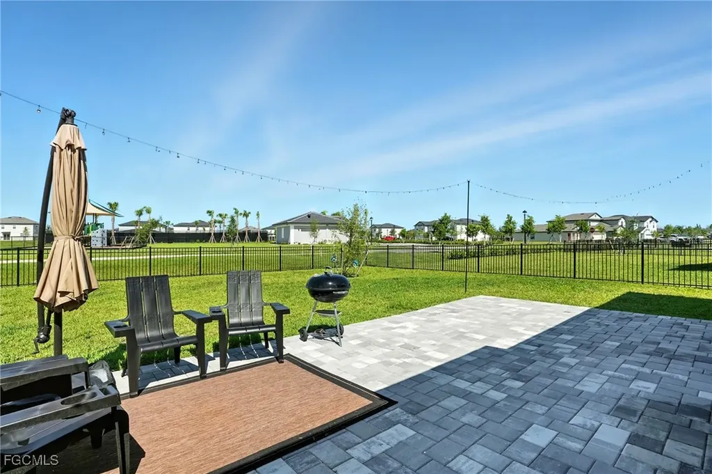 17765 Paradiso Way North Fort Myers FL 33917