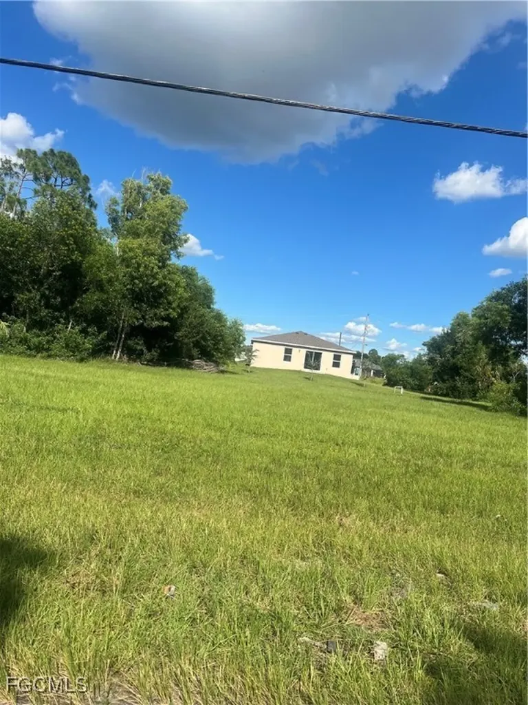 4165 Old Burnt Store Road N Cape Coral FL 33993