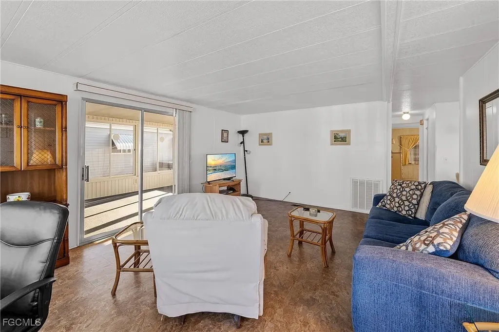 77 Snead Drive North Fort Myers FL 33903