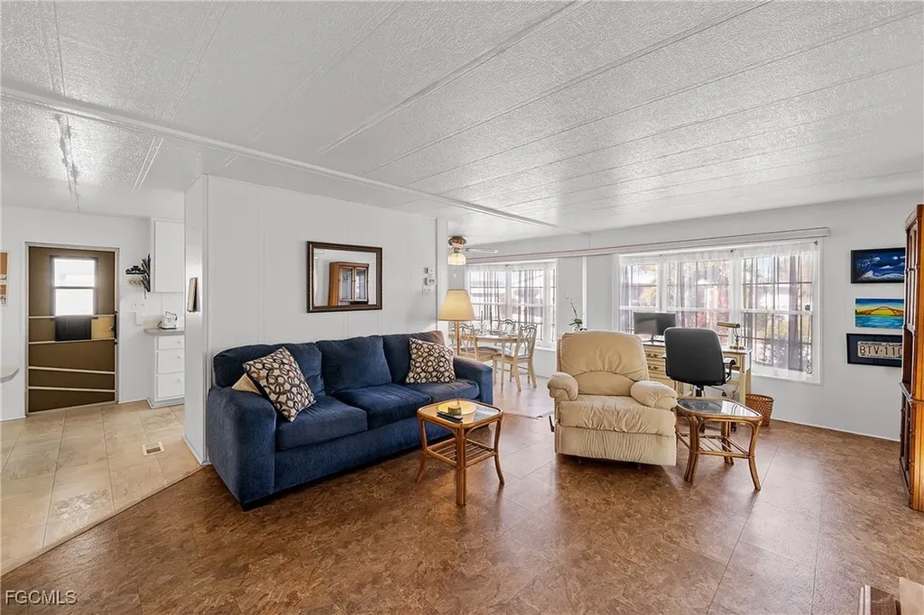 77 Snead Drive North Fort Myers FL 33903