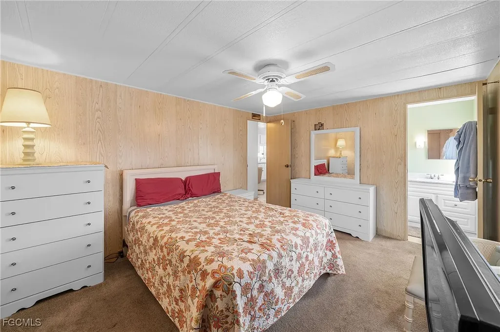 77 Snead Drive North Fort Myers FL 33903