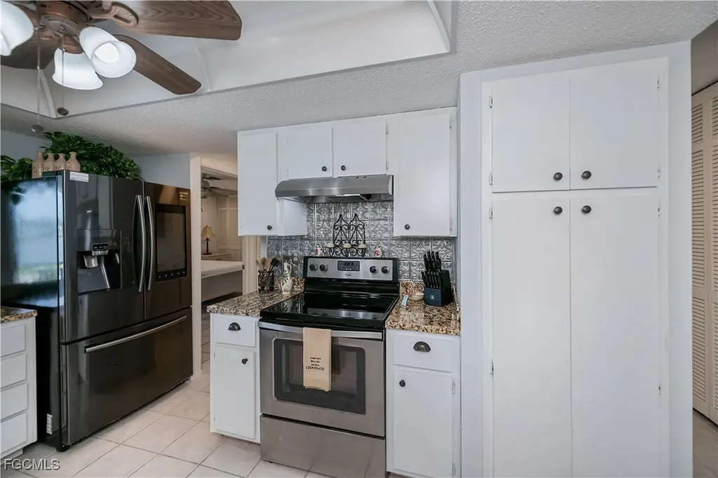 18537 Klingler Circle Port Charlotte FL 33948