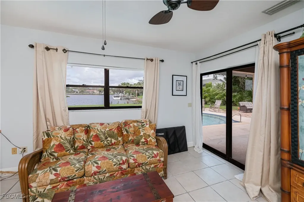18537 Klingler Circle Port Charlotte FL 33948