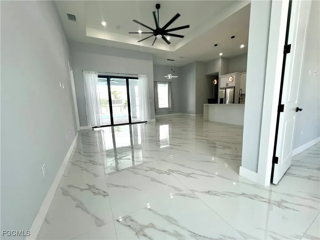 3821 SW 20th Place Cape Coral FL 33914