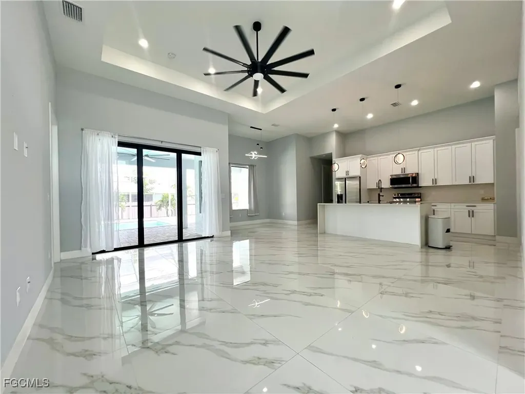 3821 SW 20th Place Cape Coral FL 33914