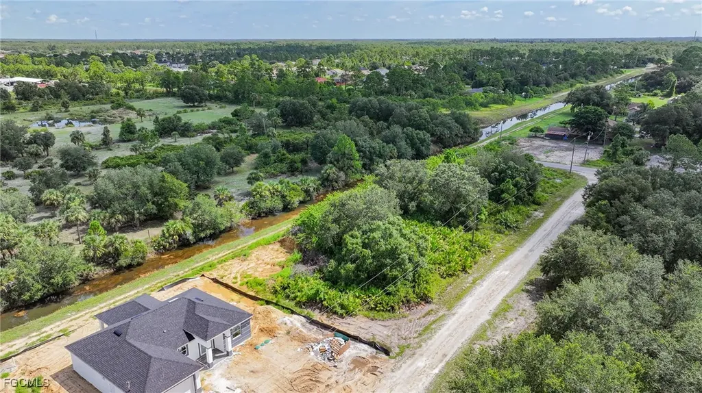 16 W 18th Street Lehigh Acres FL 33972