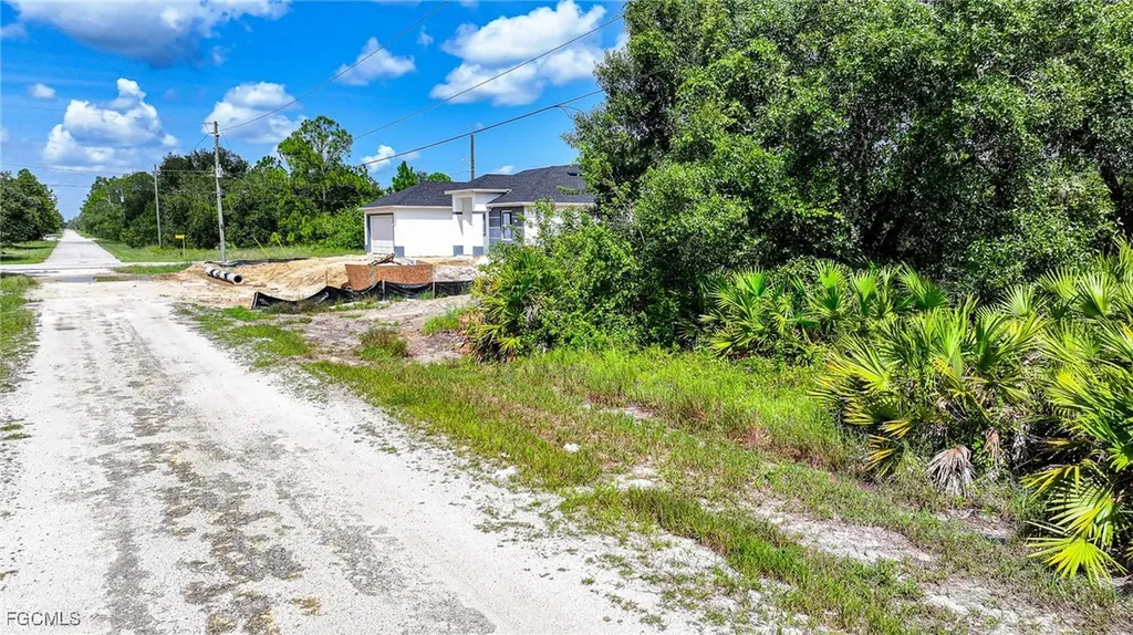 16 W 18th Street Lehigh Acres FL 33972