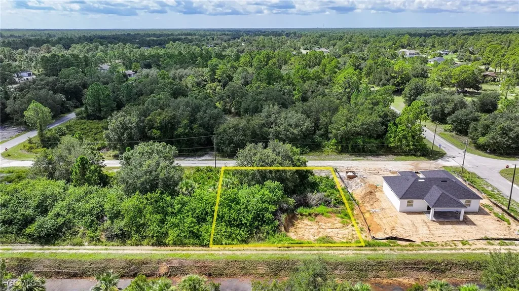 16 W 18th Street Lehigh Acres FL 33972