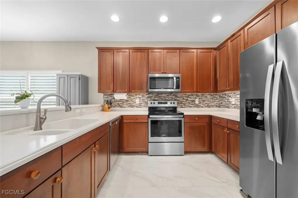 9049 Gladiolus Preserve Circle Fort Myers FL 33908