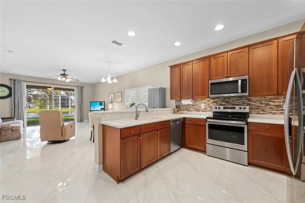 9049 Gladiolus Preserve Circle Fort Myers FL 33908