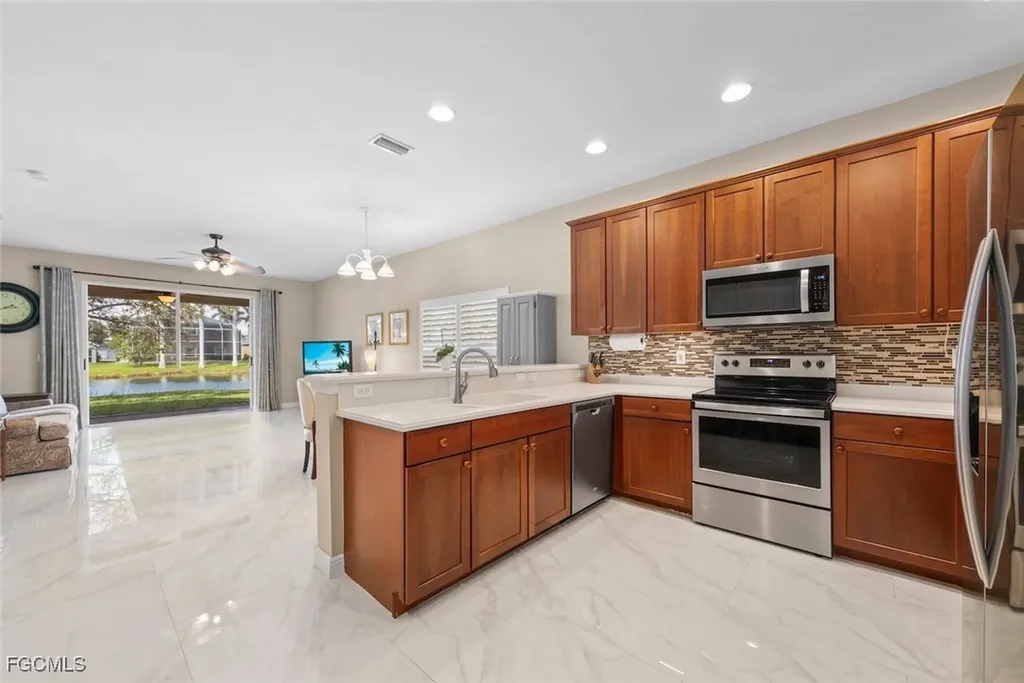 9049 Gladiolus Preserve Circle Fort Myers FL 33908