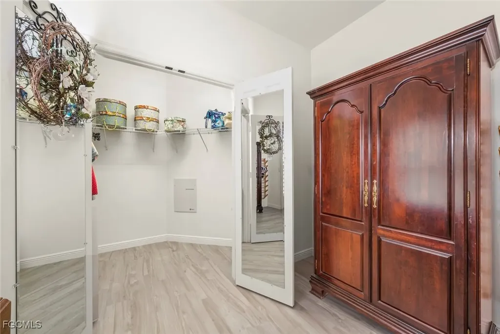 9049 Gladiolus Preserve Circle Fort Myers FL 33908