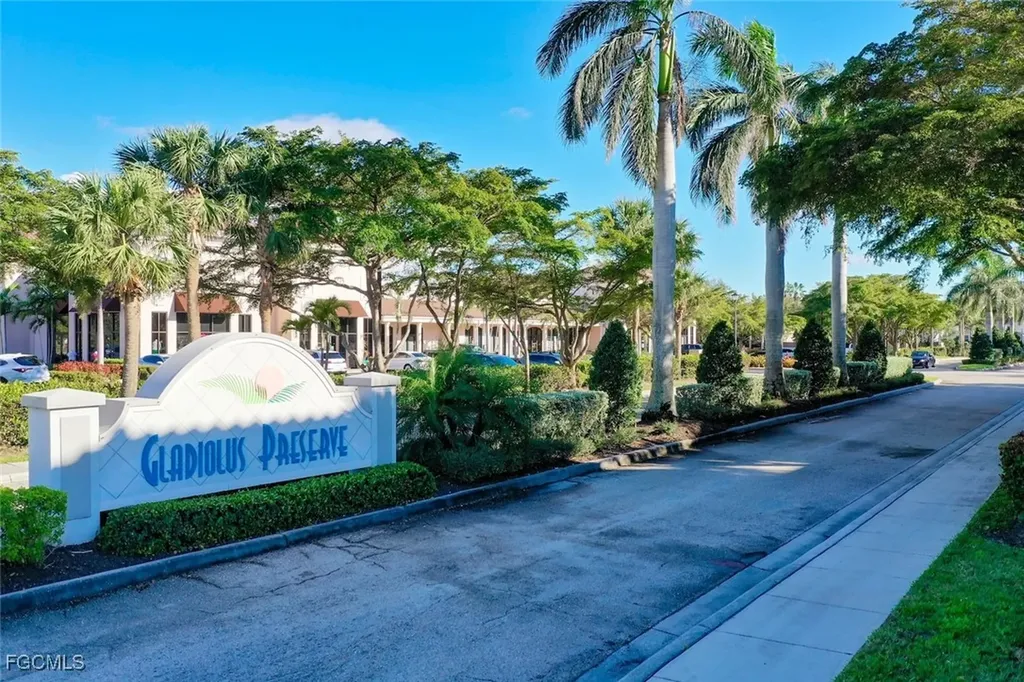 9049 Gladiolus Preserve Circle Fort Myers FL 33908