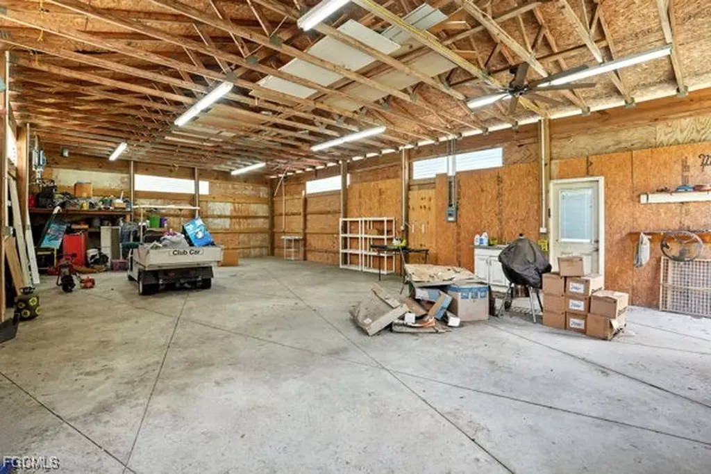 435 Trader Road Fort Denaud FL 33935